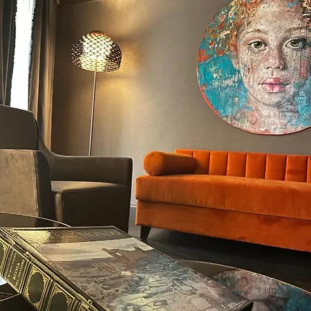 U-visionary 5* Рим