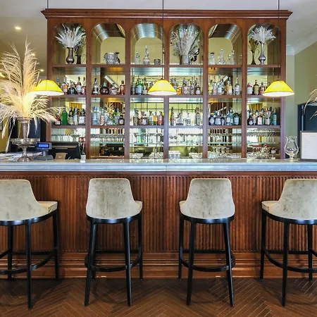 Отель U-visionary Рим