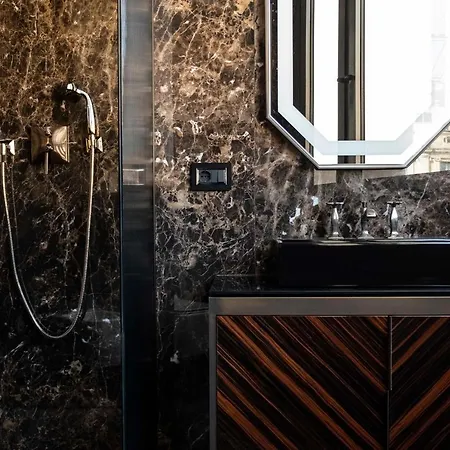 ホテル U-visionary