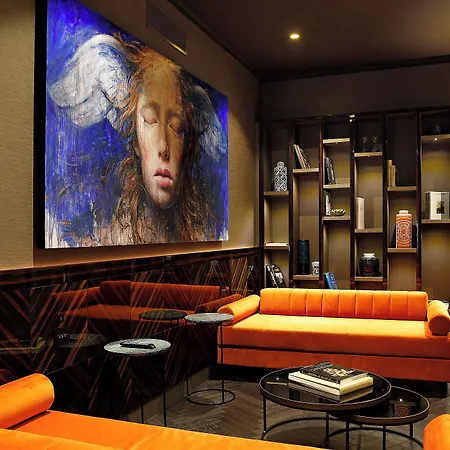 Hotell U-visionary 5*