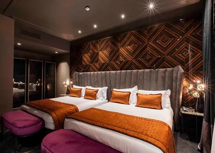 Hotel U-visionary Rome