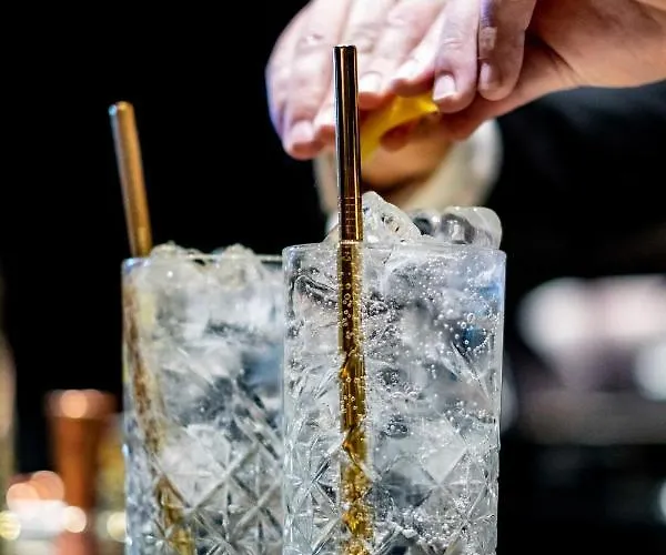 U-visionary Hotel 5*