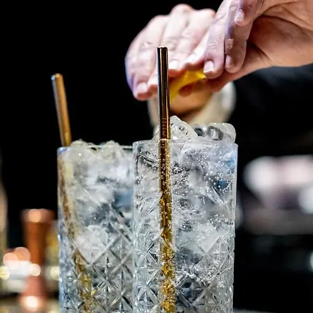 U-visionary Hotel 5*