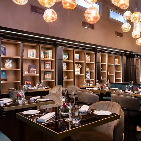 U-visionary Hotel Rom